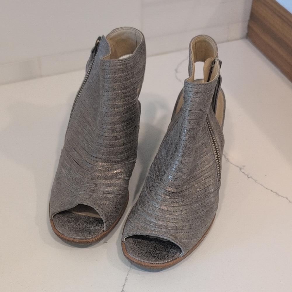 Paul green Women's Silver Peep-Toe Shoes